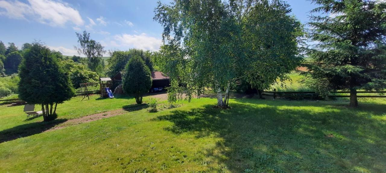 Cottage Bara Bozanov Exterior photo